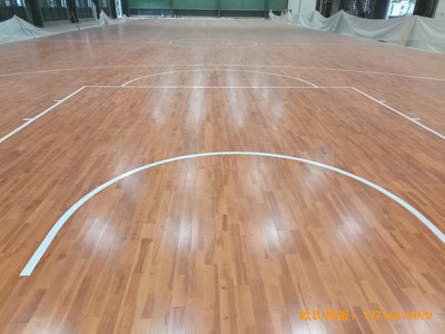 海南三亚619项目训练馆体育木地板铺装案例