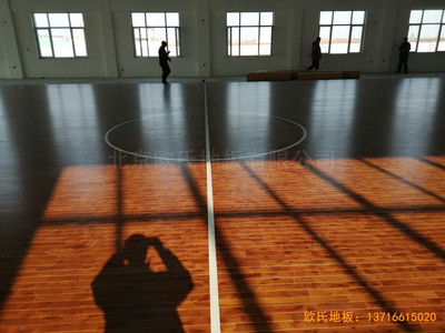 莱州银海工业园消防特训队篮球馆体育地板铺装案例
