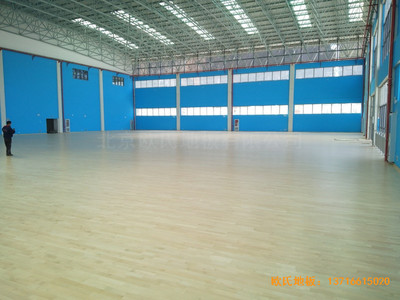 云南文山州文山学院体育馆体育地板安装案例