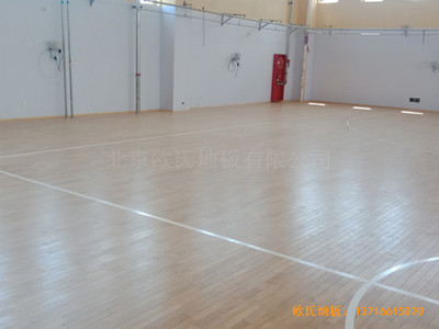 北京房山城建娄子水小学篮球馆体育地板施工案例