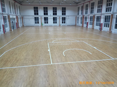 天津西青区梨园监狱篮球馆运动木地板安装案例