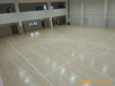 上海滨江文教区三楼篮球馆运动木地板施工案例