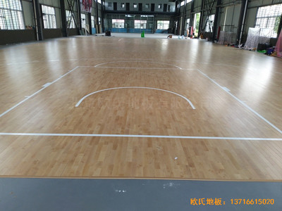 安微淮南开发区篮球馆运动木地板安装案例
