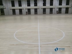 20厚运动篮球木地板厂家报价