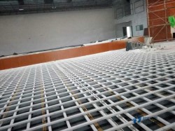 那有运动场地木地板公司