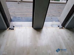 篮球运动木地板厂家报价