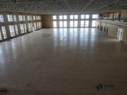 实木运动型木地板清洁保养