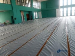 篮球木地板多少钱一平方米