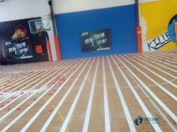 悬浮运动场地地板施工单位