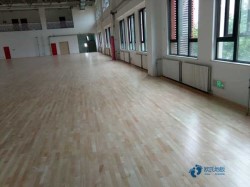 柞木体育场木地板厂家报价
