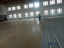 室内运动场地板施工工艺