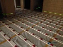 专用篮球场地地板厂家报价