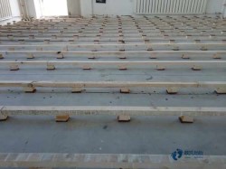 用哪种体育地板安装公司