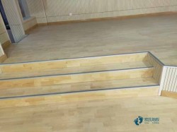 实木运动体育木地板保养方法