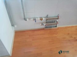 悬浮体育场馆地板施工工艺