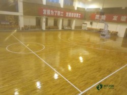 专业体育场地板施工步骤