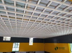 室内运动场馆地板施工团队