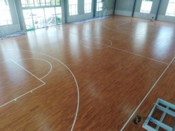 常用俄勒冈松舞台运动木地板哪个牌子较环保