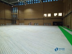 学校俄勒冈松舞台体育馆地板施工单位