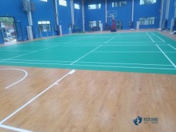 俄勒冈松舞台运动型木地板哪个牌子比较好