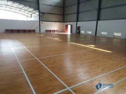 购买俄勒冈松舞台场馆地板哪个牌子较环保